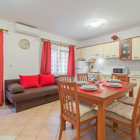 Apartments Puskaric Vir Εξωτερικό φωτογραφία