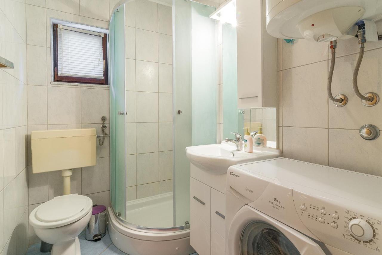 Apartments Puskaric Vir Εξωτερικό φωτογραφία
