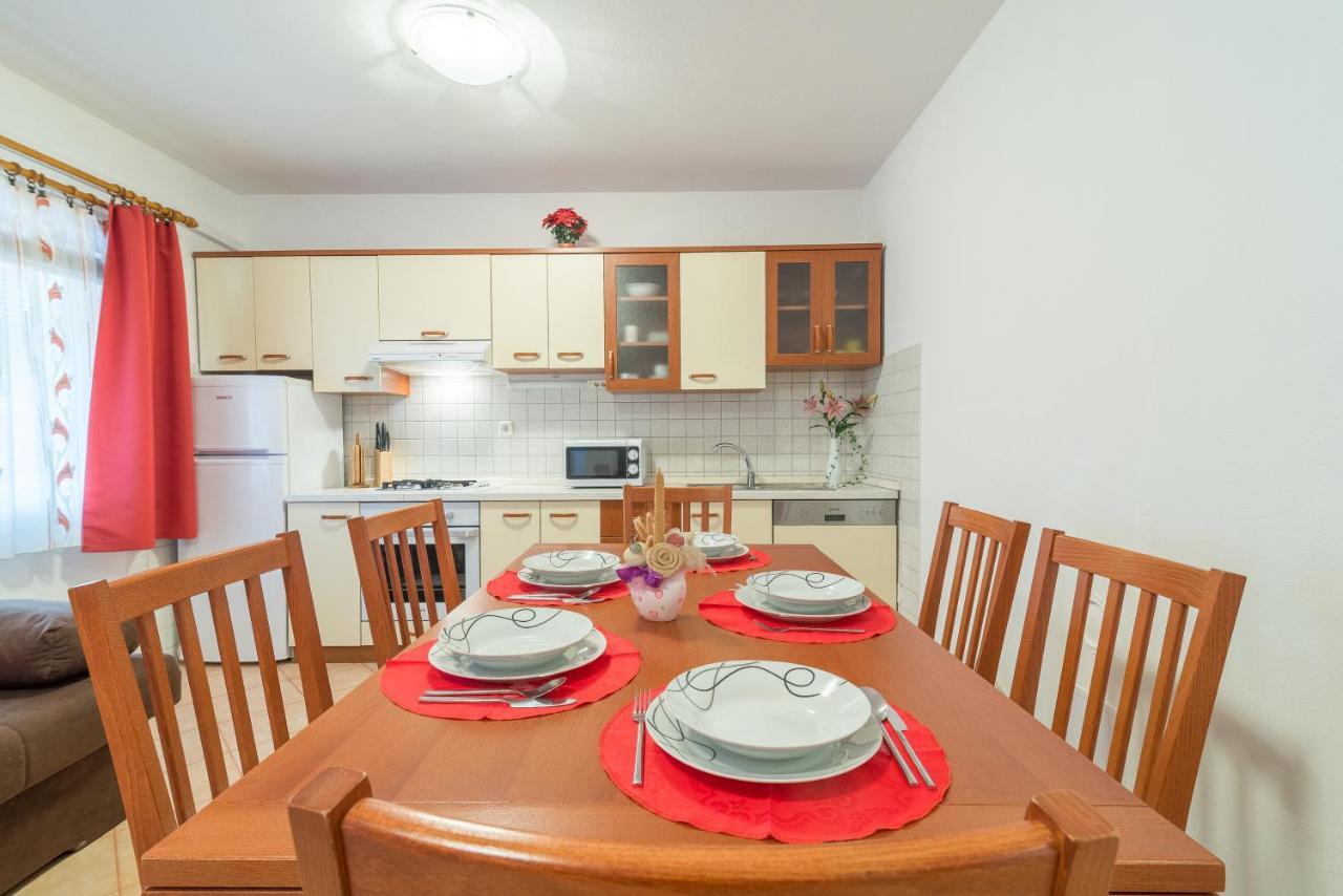 Apartments Puskaric Vir Εξωτερικό φωτογραφία