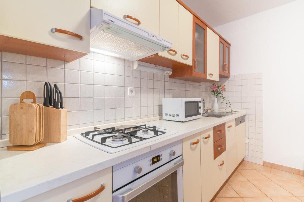 Apartments Puskaric Vir Εξωτερικό φωτογραφία