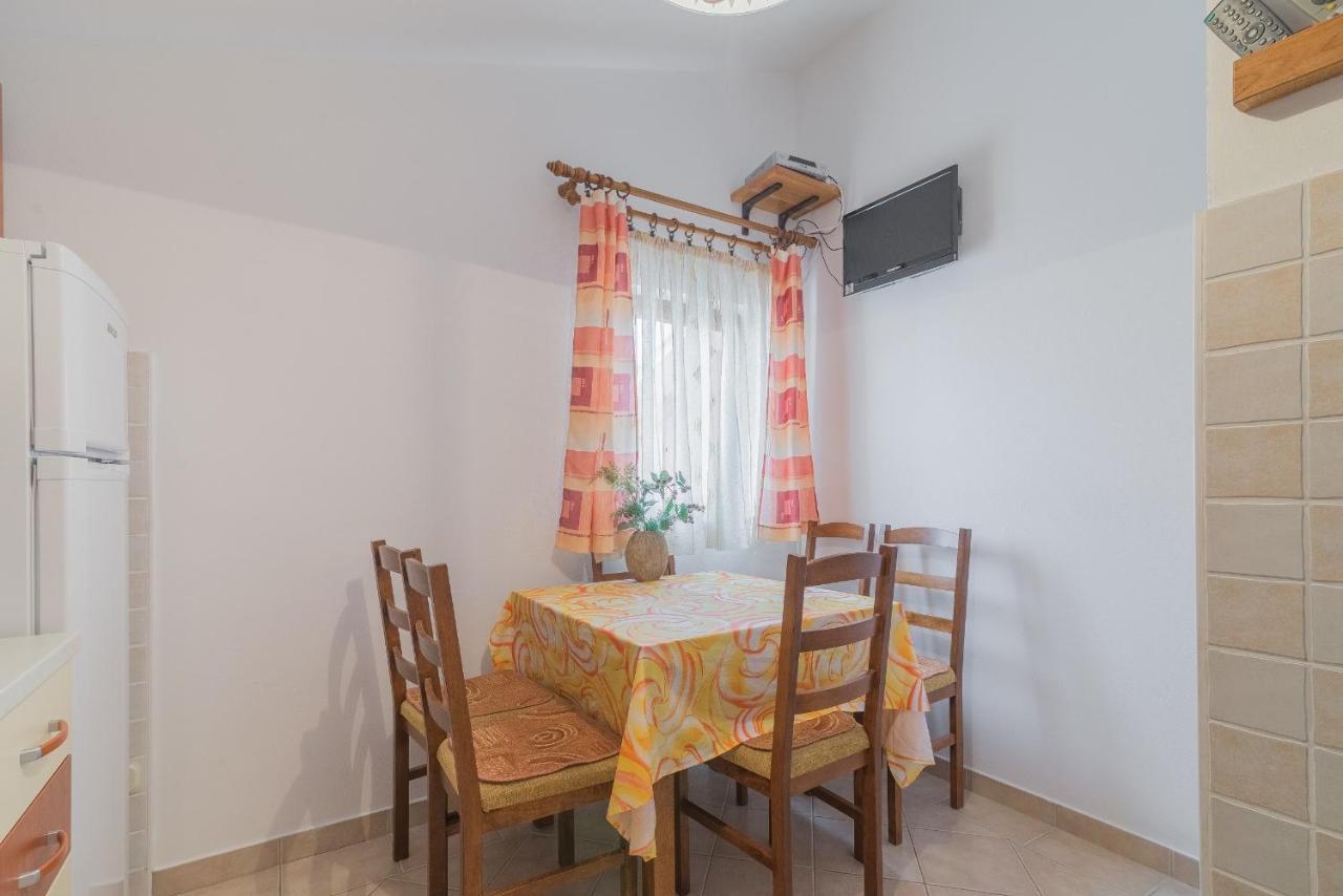 Apartments Puskaric Vir Εξωτερικό φωτογραφία