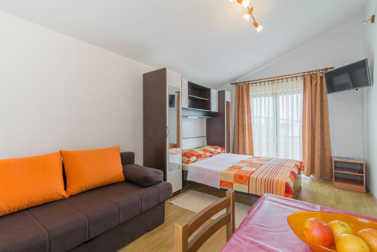 Apartments Puskaric Vir Εξωτερικό φωτογραφία